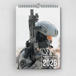 De Arrestatieteam NL kalender 2026 met unieke DSI actiebeelden