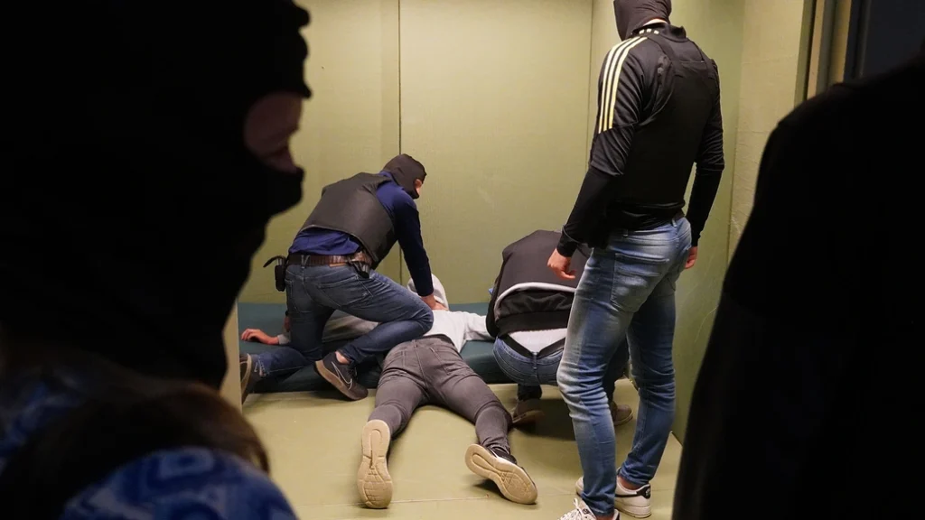 arrestatieteam experience AT DSI